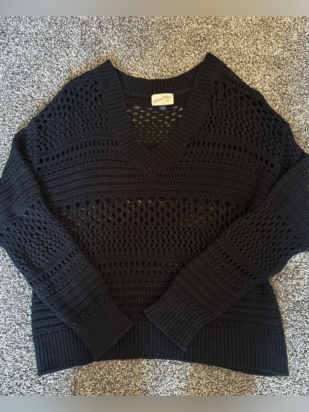 Universal threads sweater